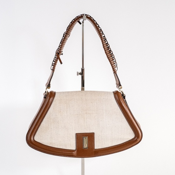 BOSS Ariell Shoulder Bag $350 - Picture 4 of 11